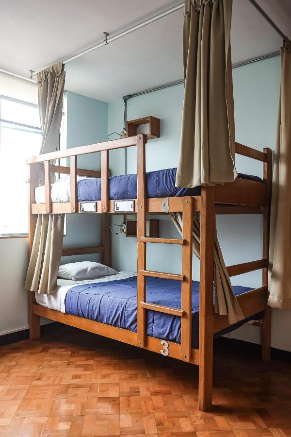 Black Llama Hostel Miraflores Лима Экстерьер фото